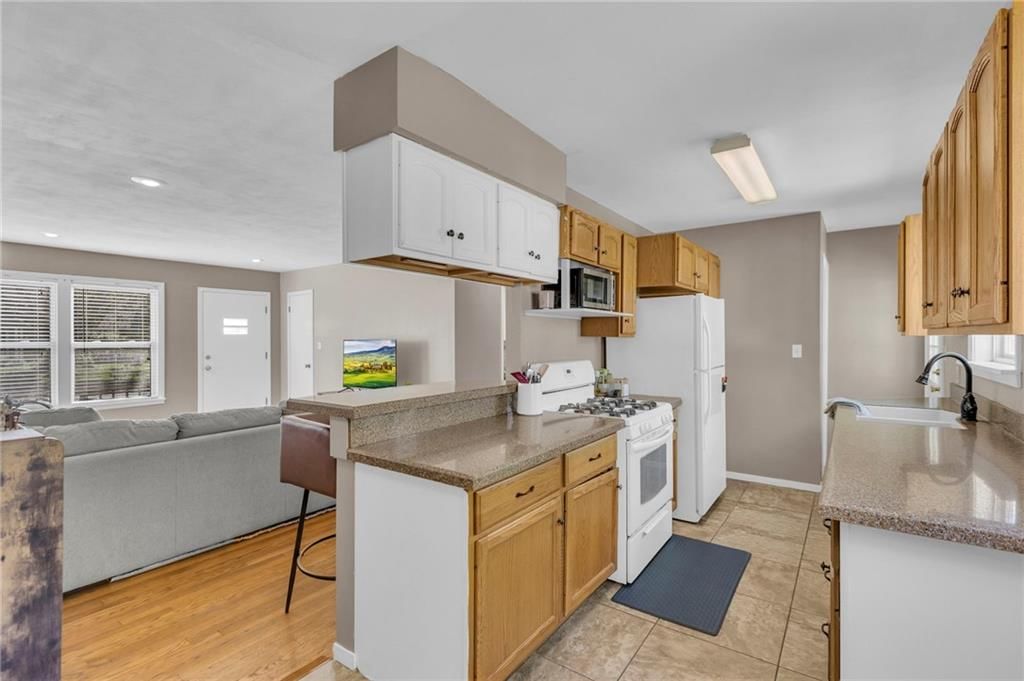 5732 Nall Avenue — photo 8