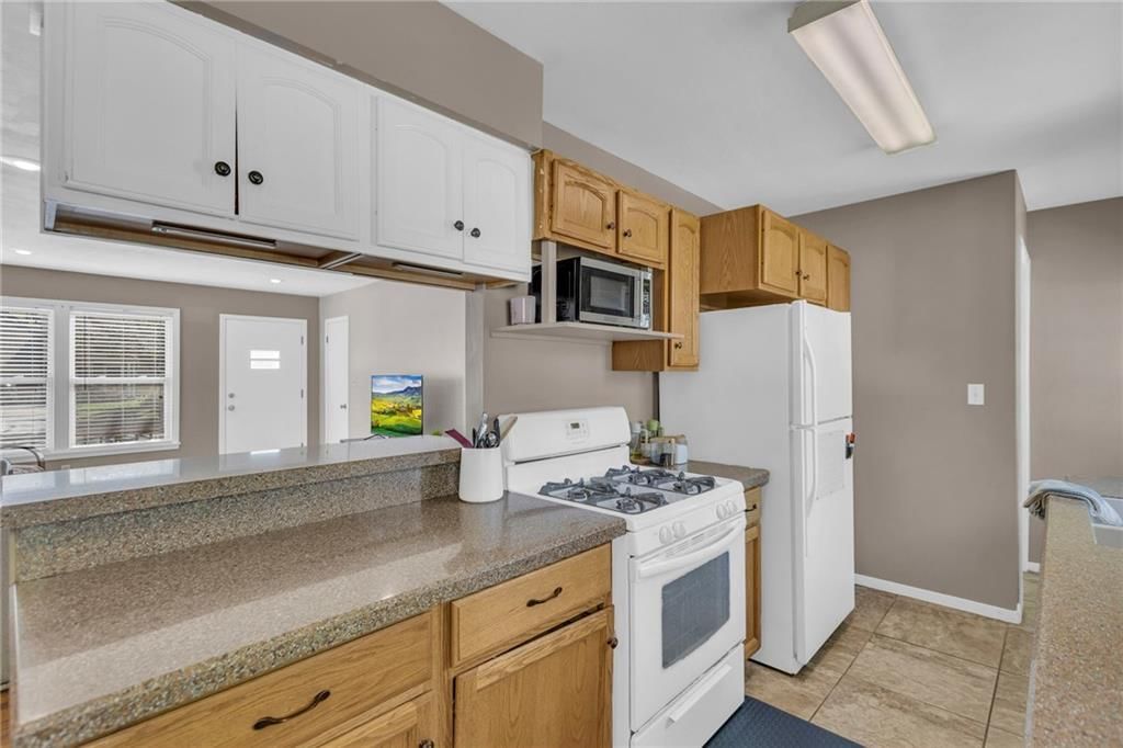 5732 Nall Avenue — photo 10