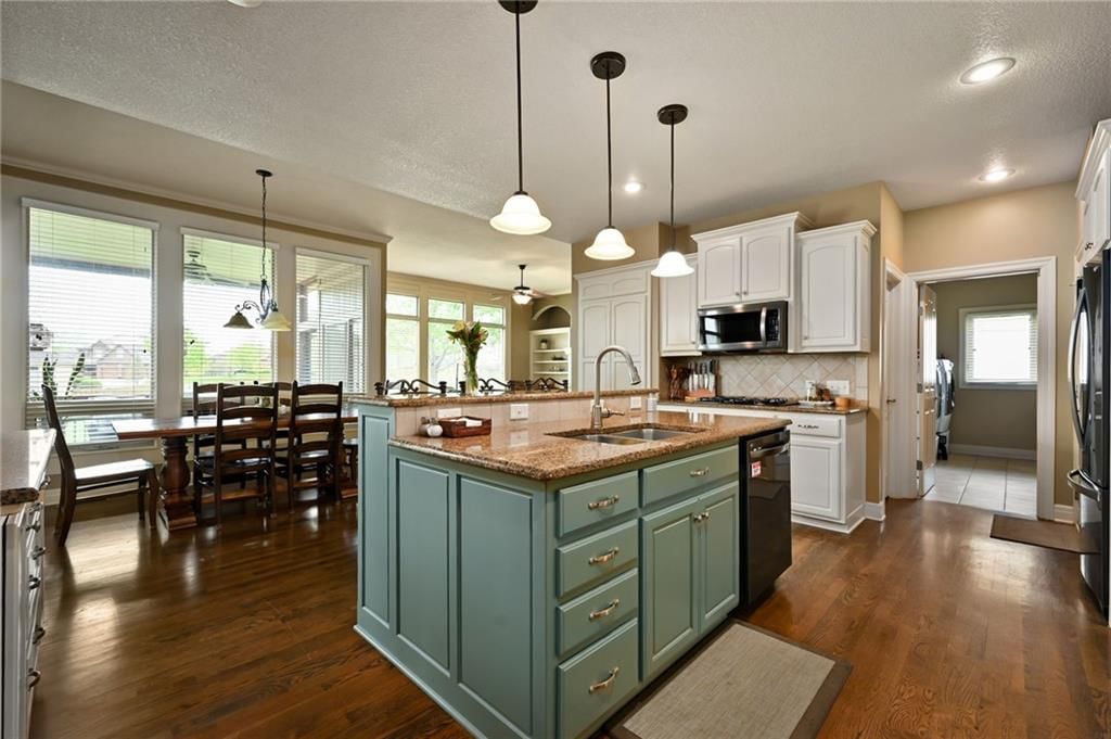 2701 NW Olmstead Drive — photo 9