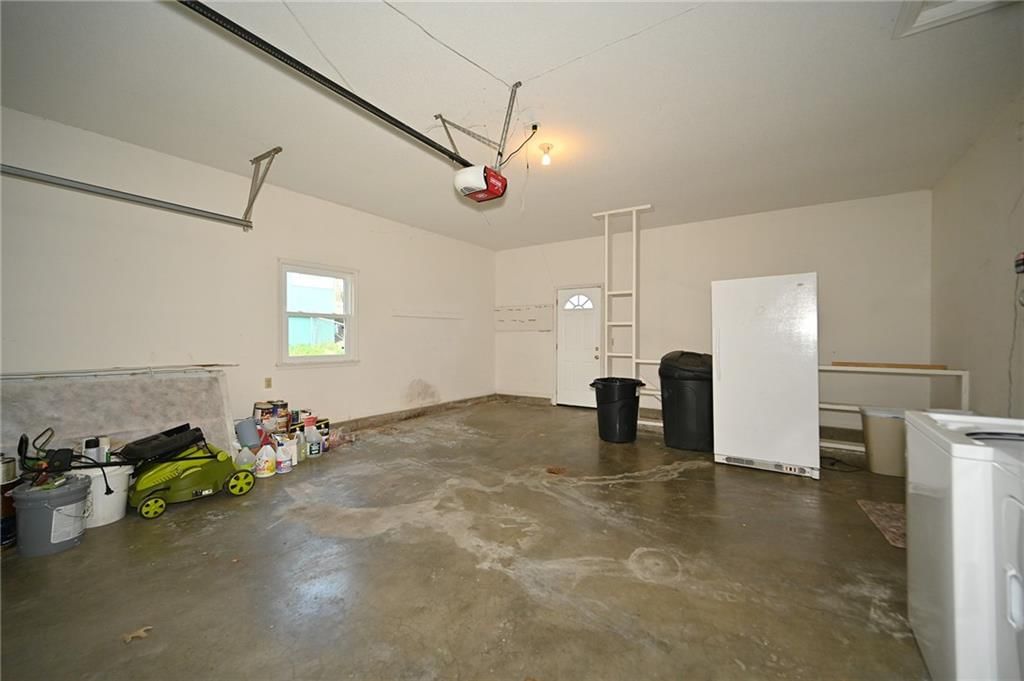 8719 N Charlotte Street — photo 21