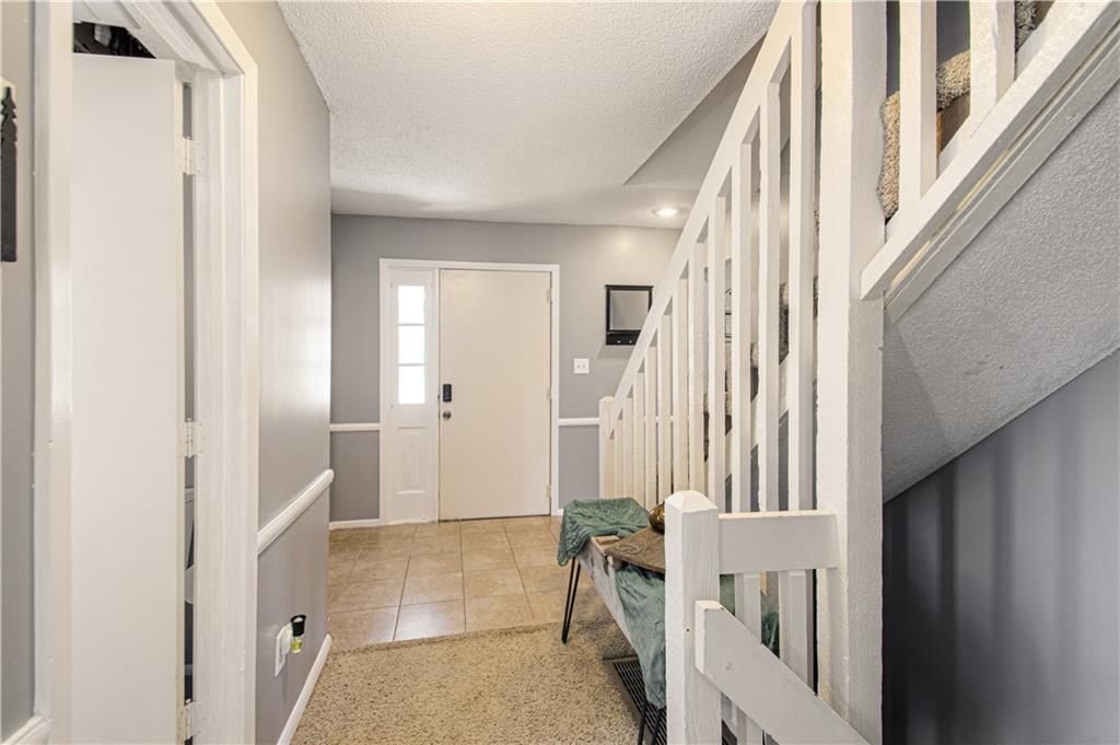 6214 NW 82nd Terrace — photo 5