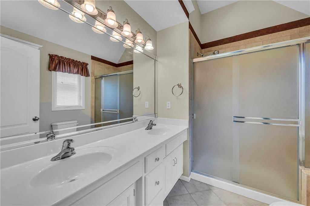 6511 N Strathbury Avenue — photo 14