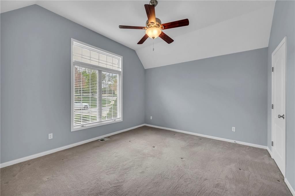 6511 N Strathbury Avenue — photo 15