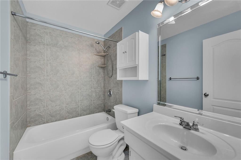 6511 N Strathbury Avenue — photo 17