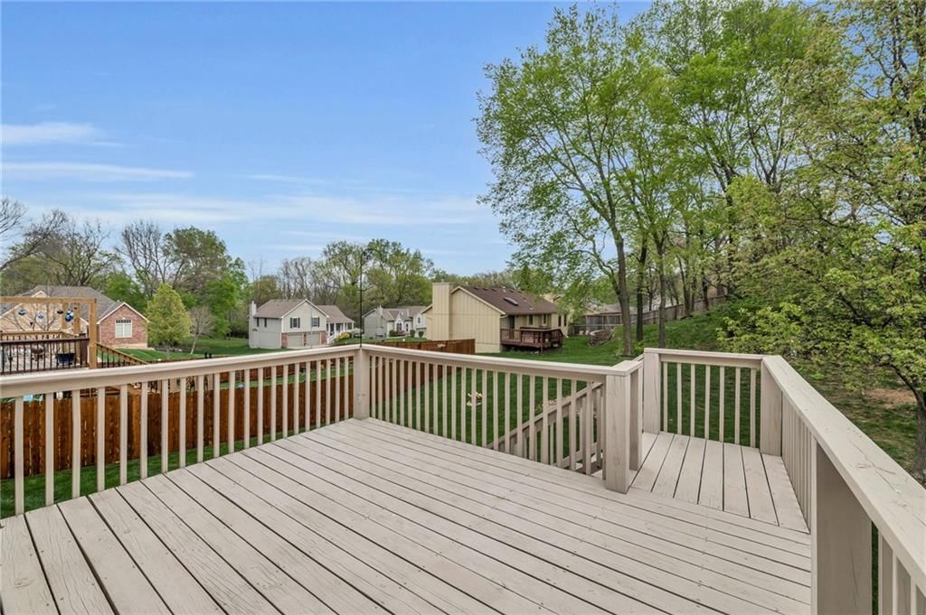 6511 N Strathbury Avenue — photo 24