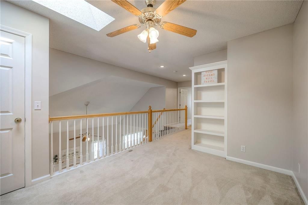 7323 Silverheel Street — photo 23