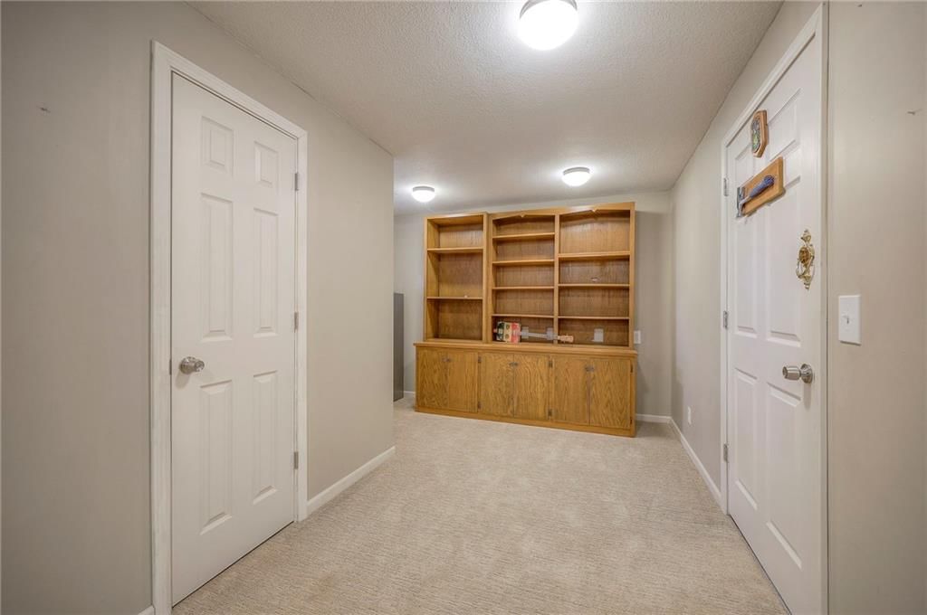 7323 Silverheel Street — photo 31