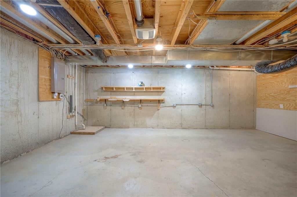 7323 Silverheel Street — photo 32