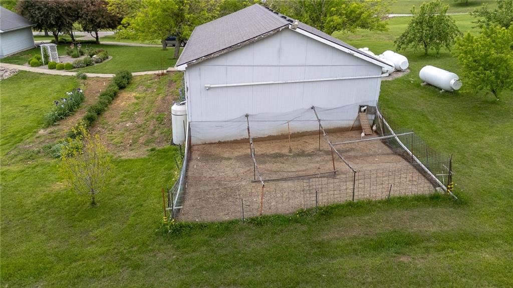 Photo 5 of 43 - 15404 NE 181st Street