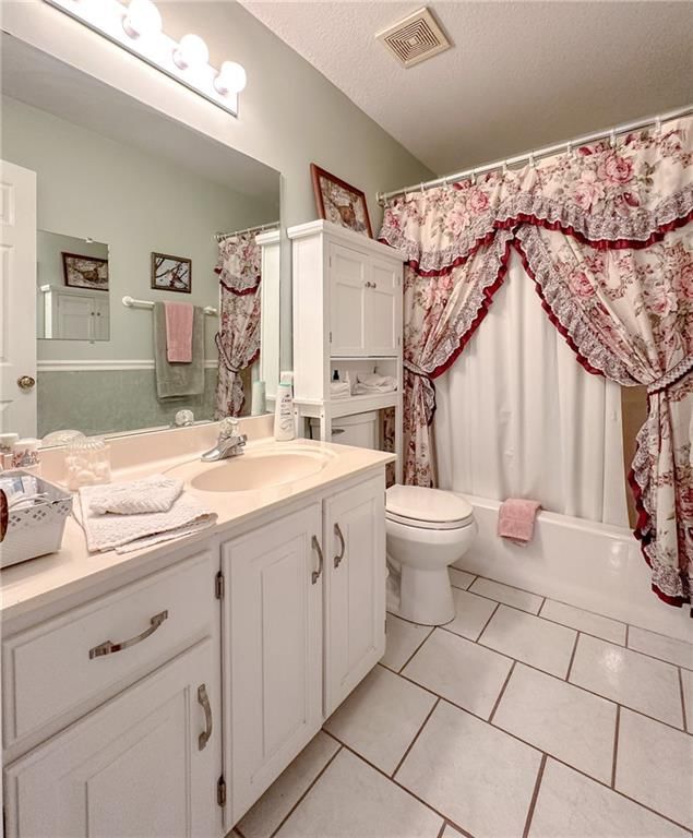 Photo 11 of 43 - 15404 NE 181st Street