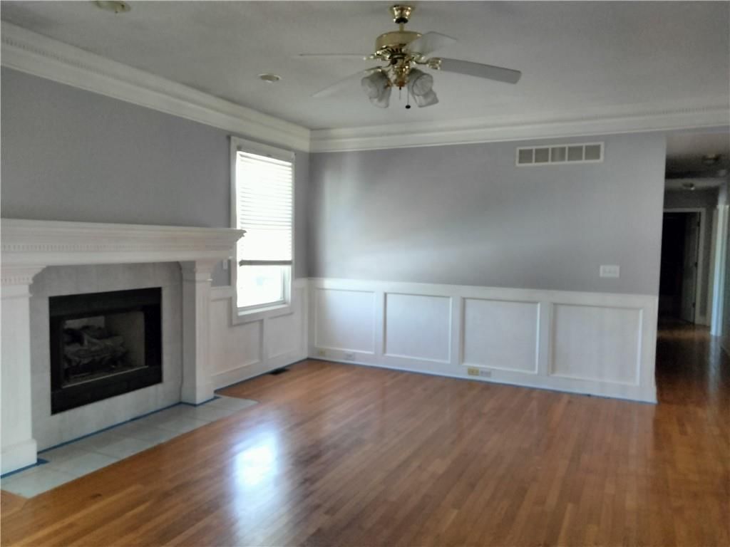 Photo 25 of 43 - 15404 NE 181st Street