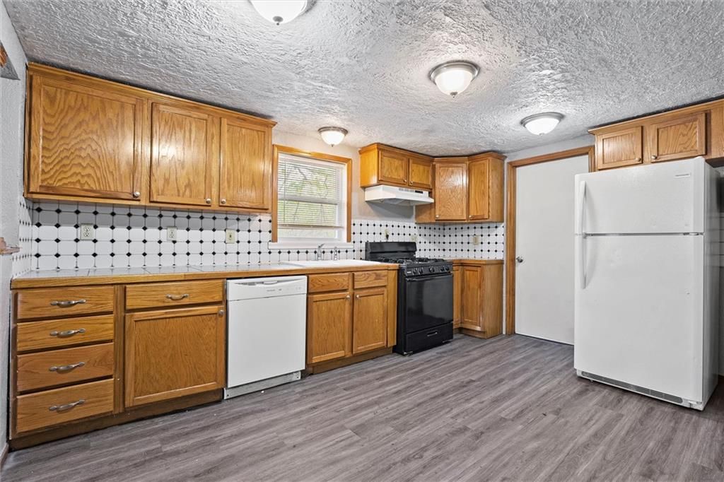 5310 Hardy Avenue — photo 10