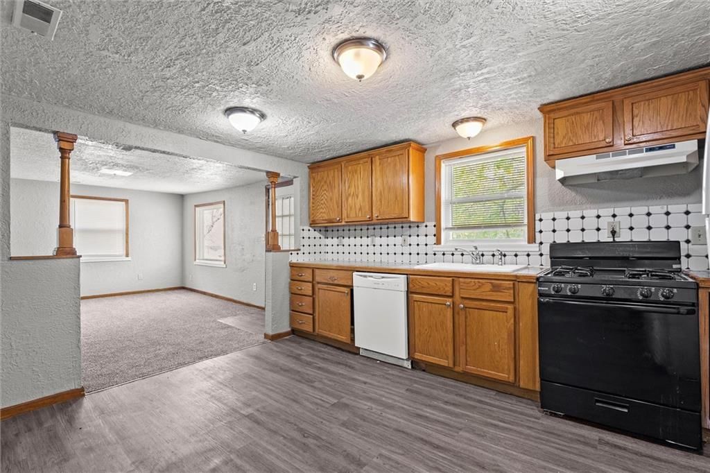 5310 Hardy Avenue — photo 12