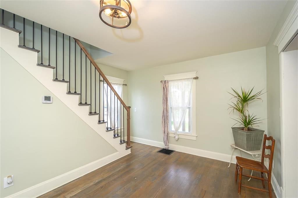 830 E 8th Street — photo 15