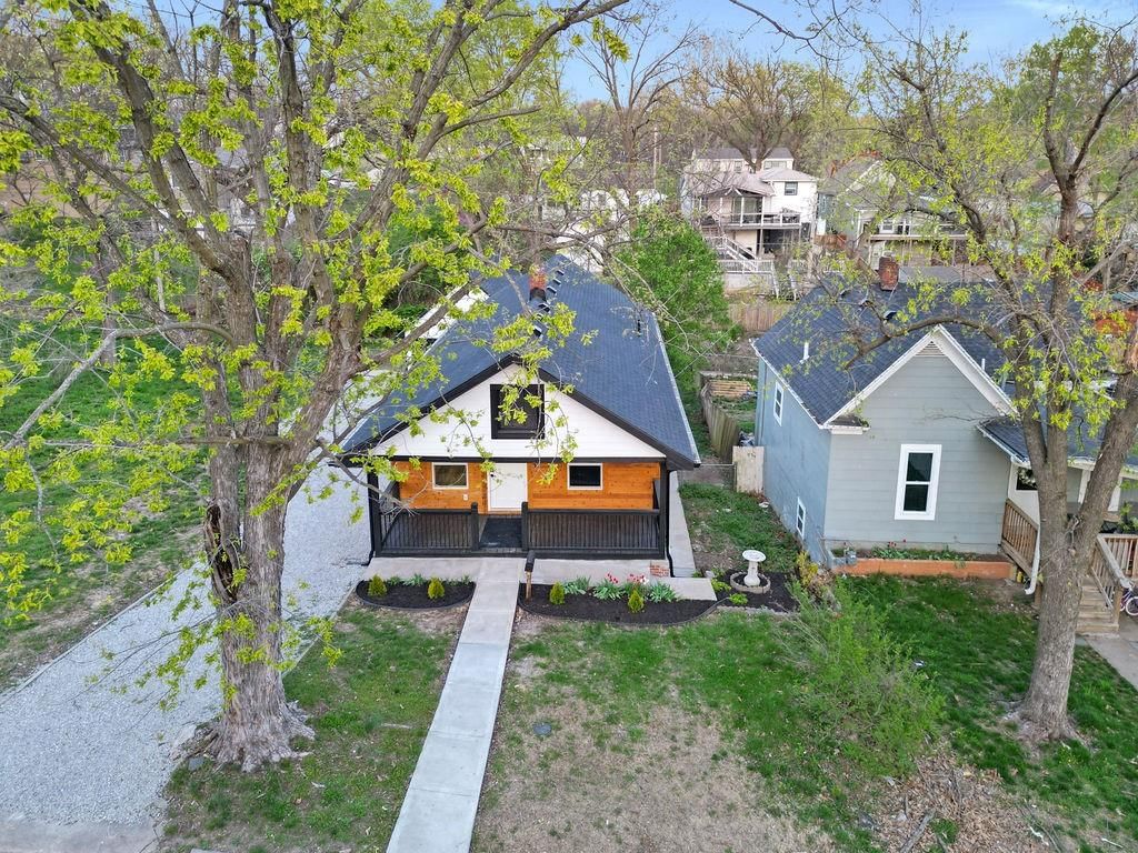 215 N 31 Street — photo 7