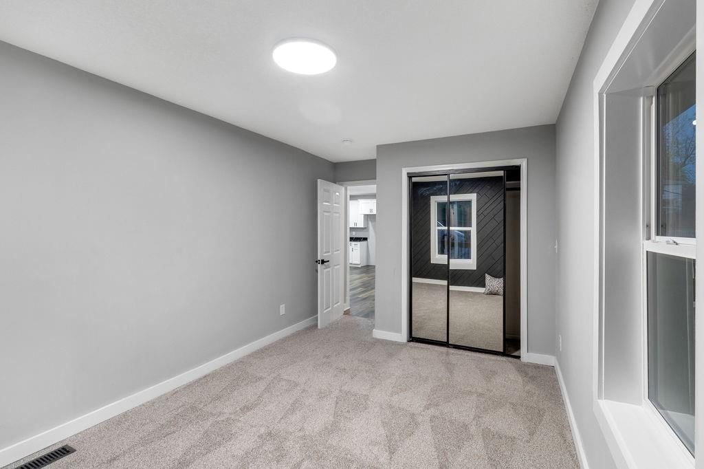 215 N 31 Street — photo 32