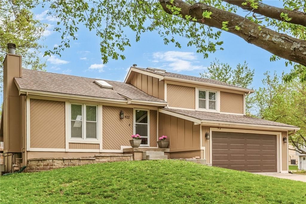 922 NE Karapat Drive — photo 23