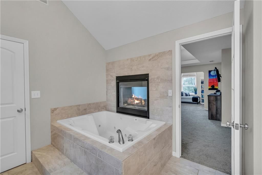 1317 SW Pebble Lane SW — photo 18