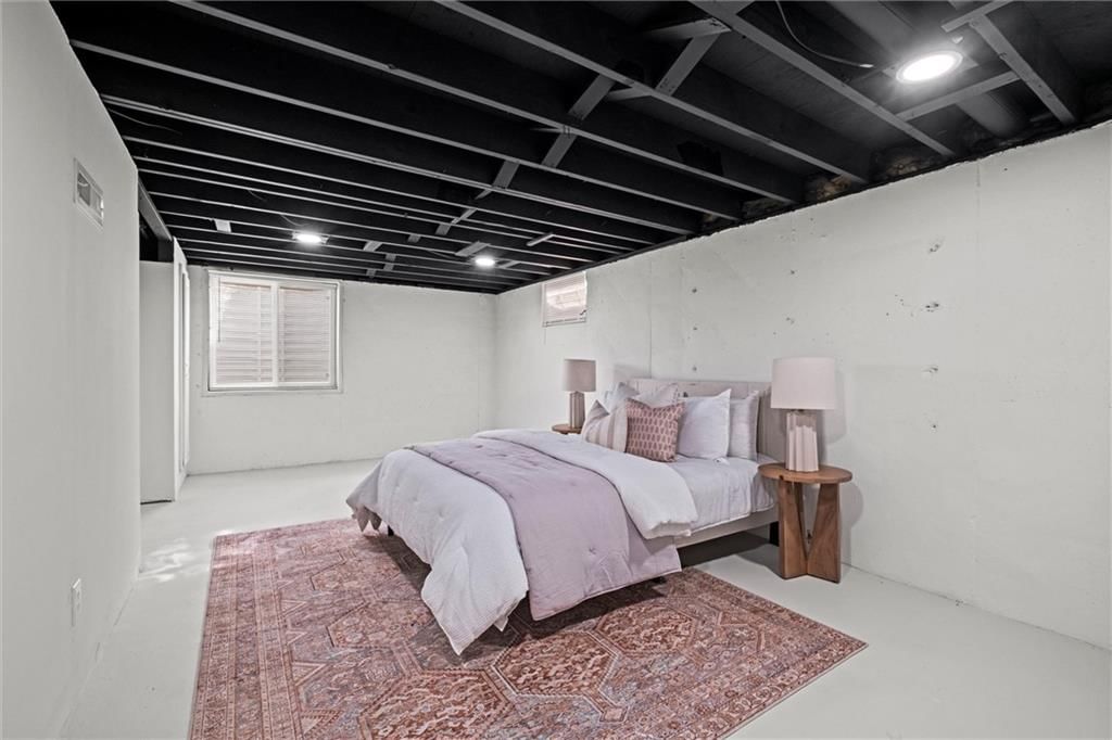 8537 S Russell Street — photo 22