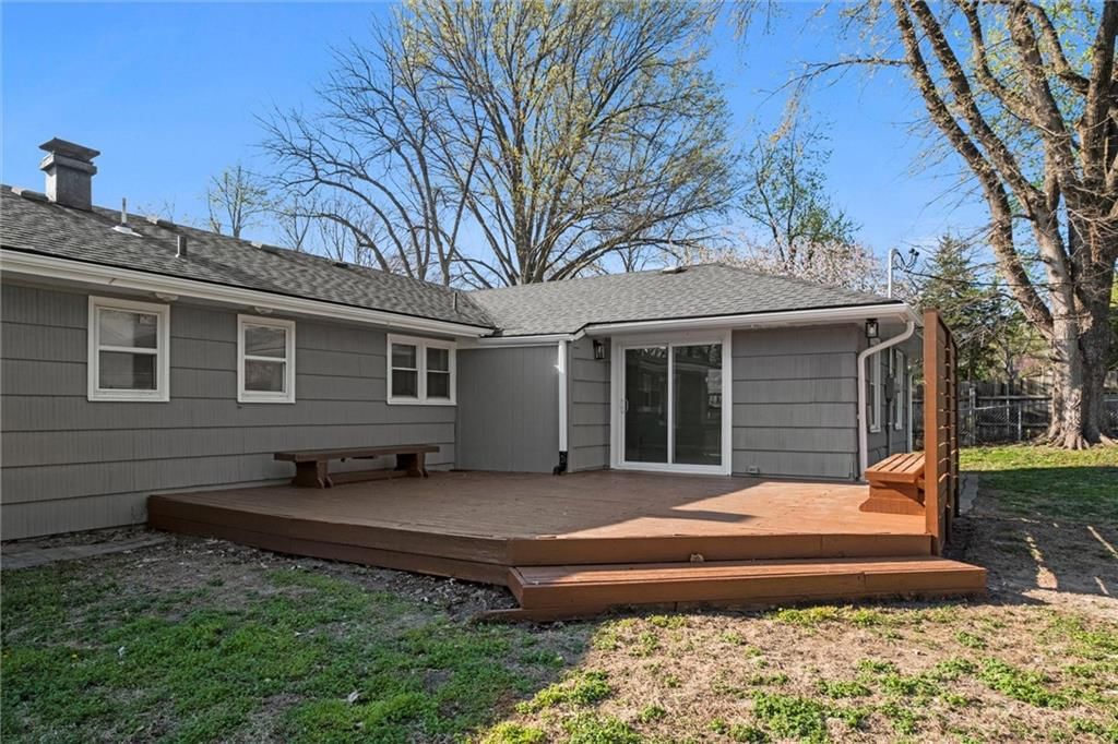 8537 S Russell Street — photo 26