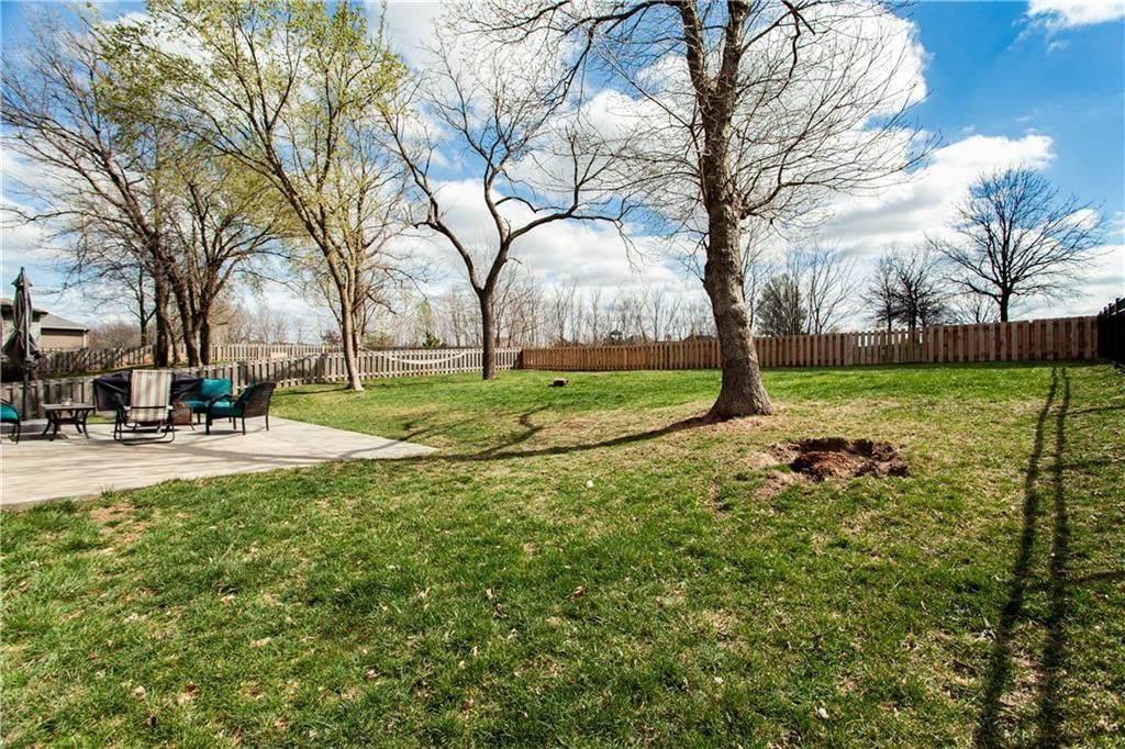 912 SE Forest Ridge Court — photo 35