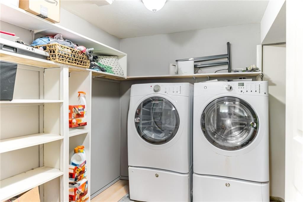 Photo 25 of 33 - 1749 S 49th Street