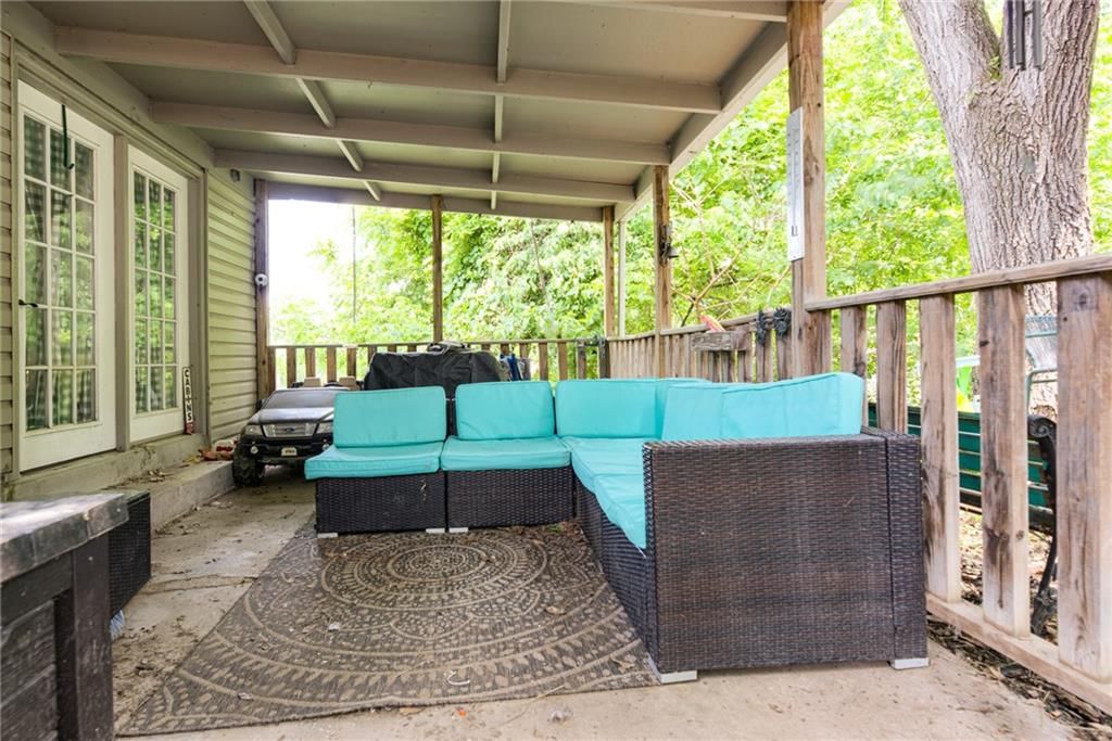 Photo 26 of 33 - 1749 S 49th Street