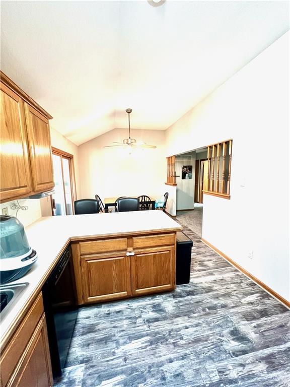 303 E 1st Street — photo 9