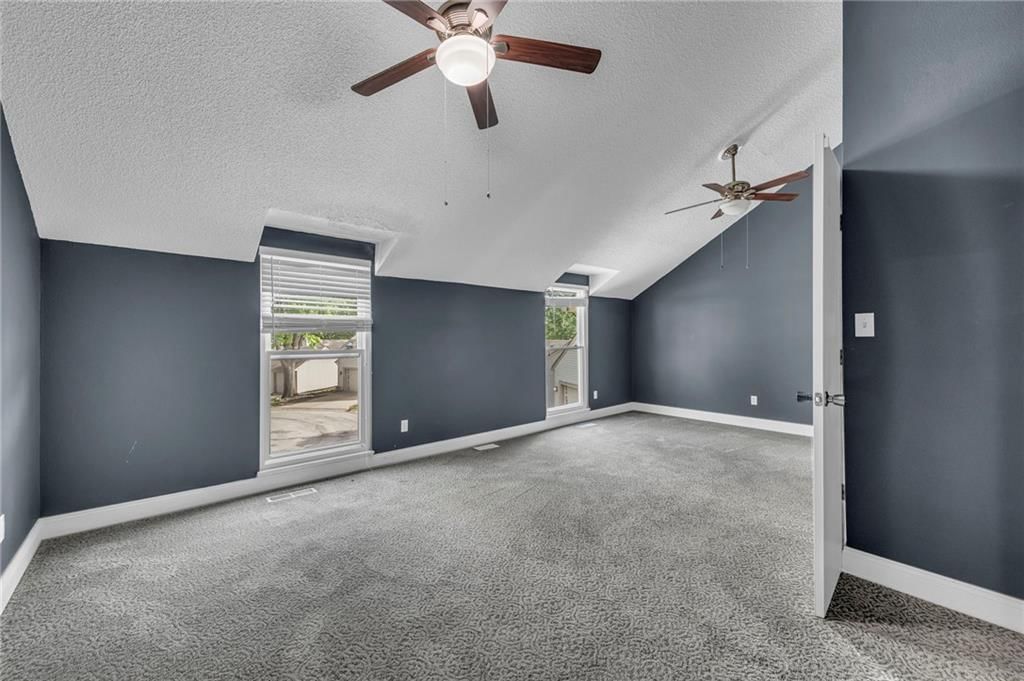 5937 N Kansas Avenue — photo 16