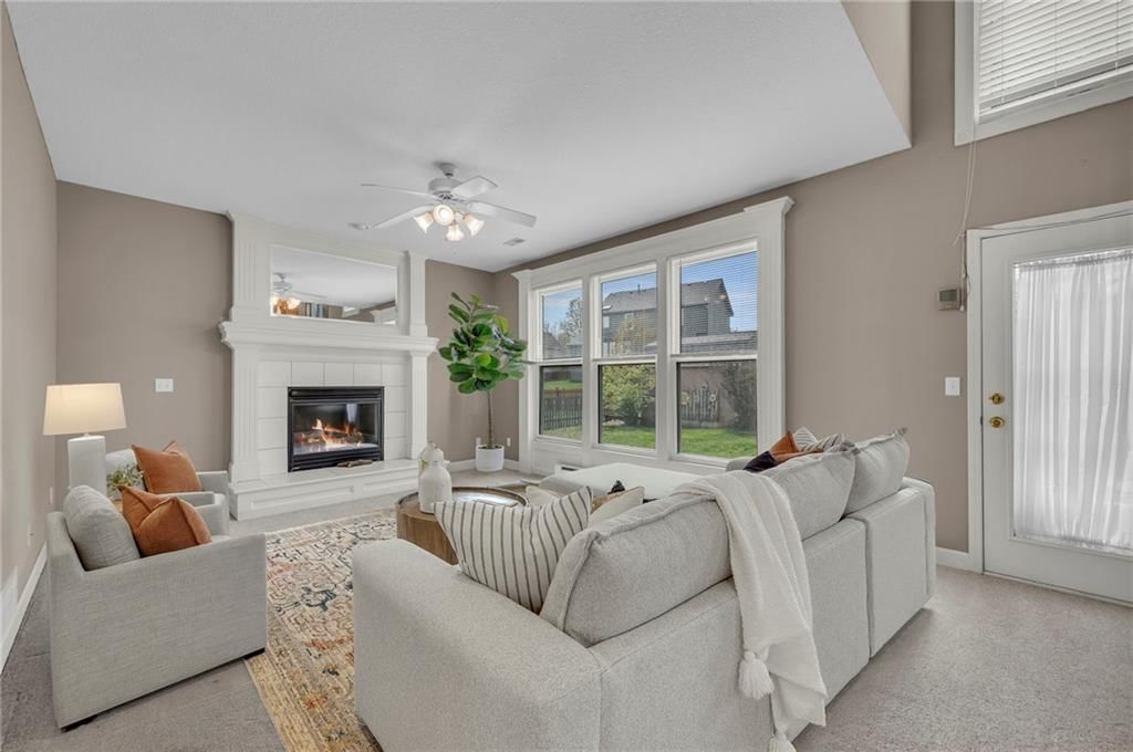 7442 N Sycamore Avenue — photo 12