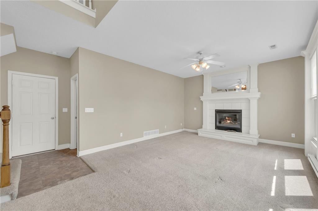 7442 N Sycamore Avenue — photo 15