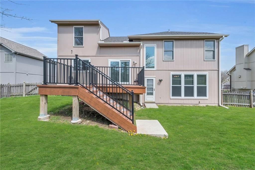 7442 N Sycamore Avenue — photo 36