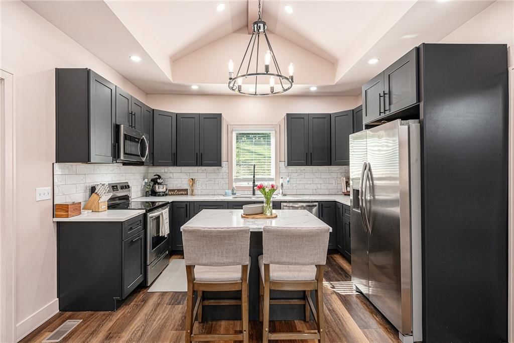 618 Caldwell Street — photo 12