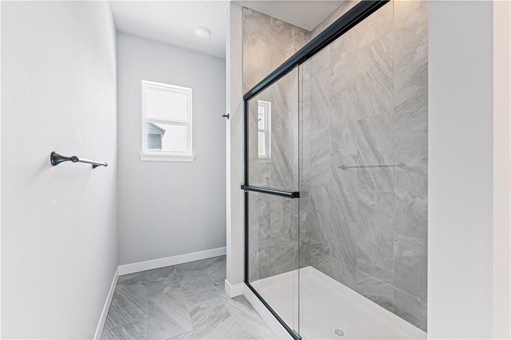 2437 NW Sunnyvale Court — photo 9
