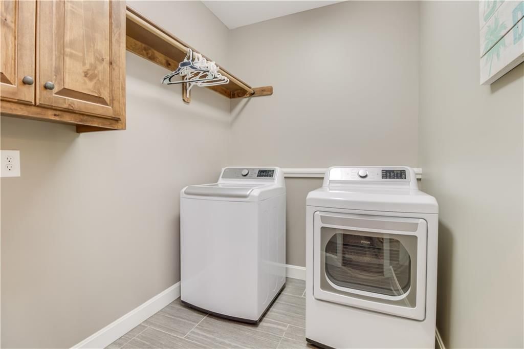 1300 NE Woods Edge Court — photo 15
