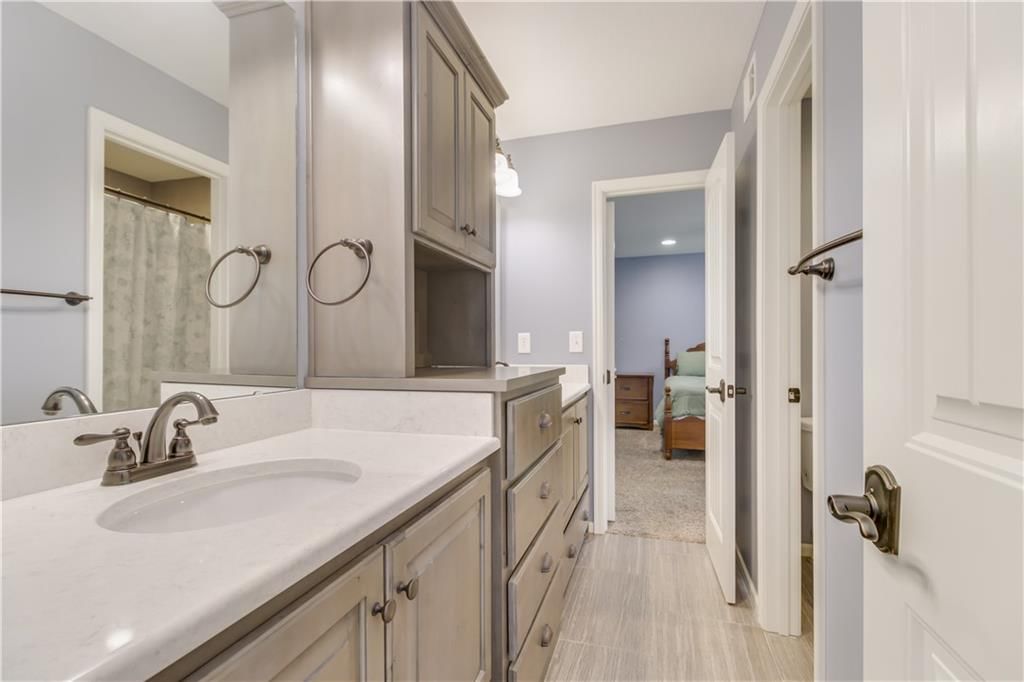 1300 NE Woods Edge Court — photo 24