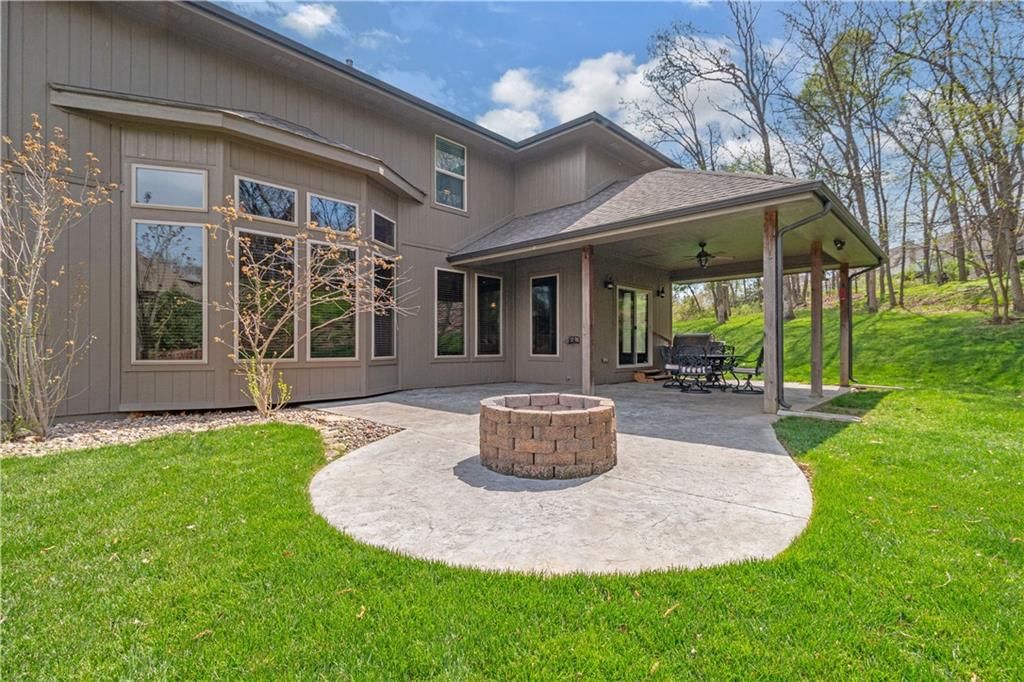 1300 NE Woods Edge Court — photo 30