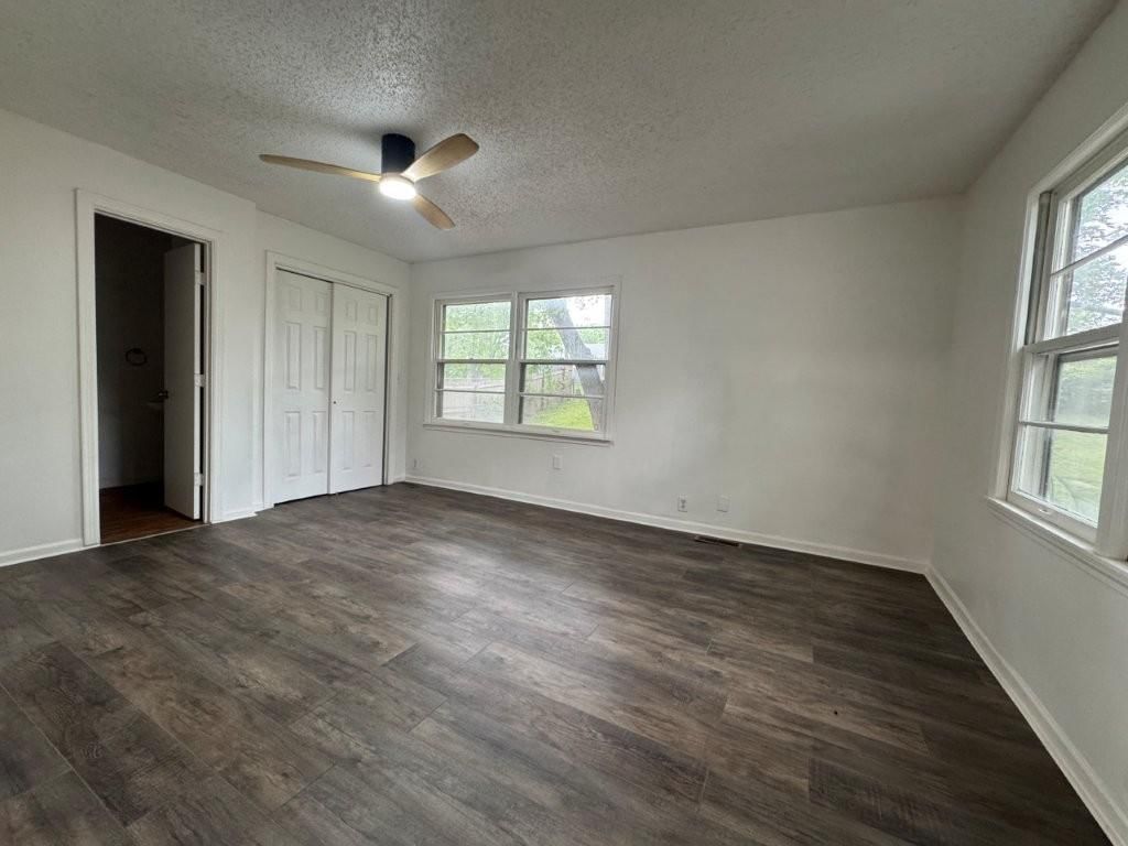 3705 S NORWOOD Avenue — photo 7
