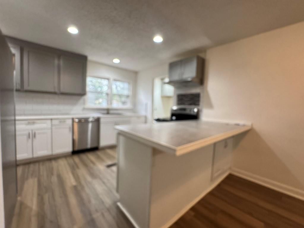 3705 S NORWOOD Avenue — photo 12