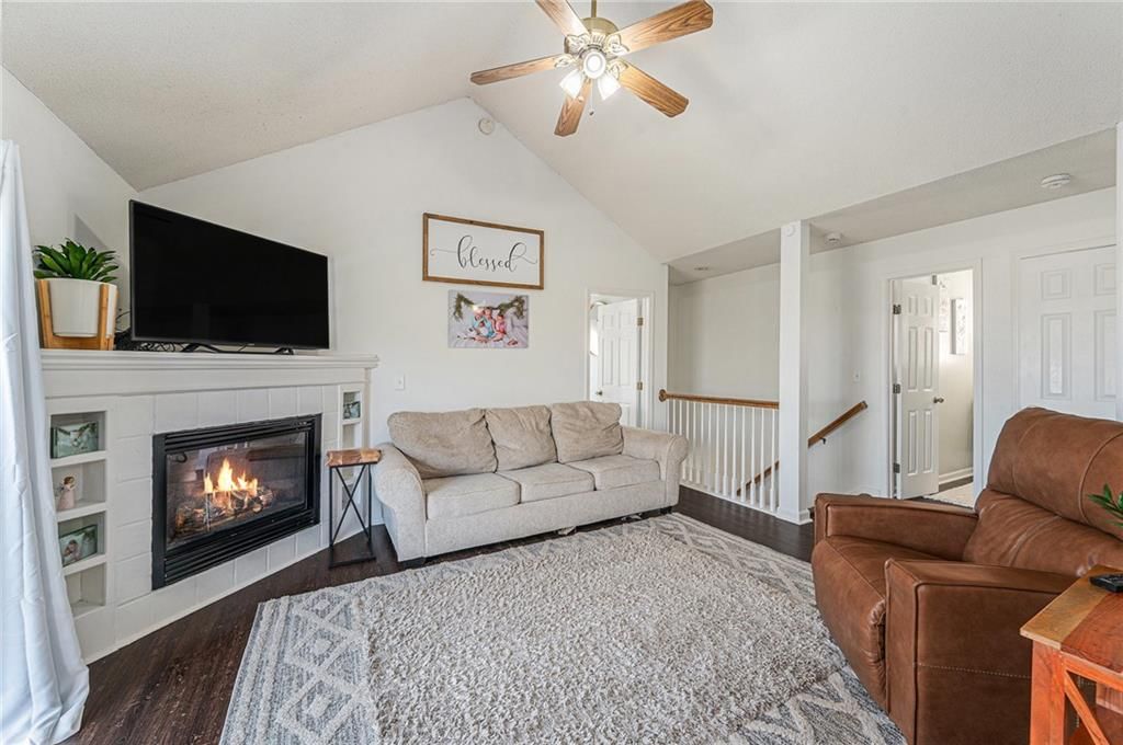 Photo 5 of 29 - 12610 W 52ND Street
