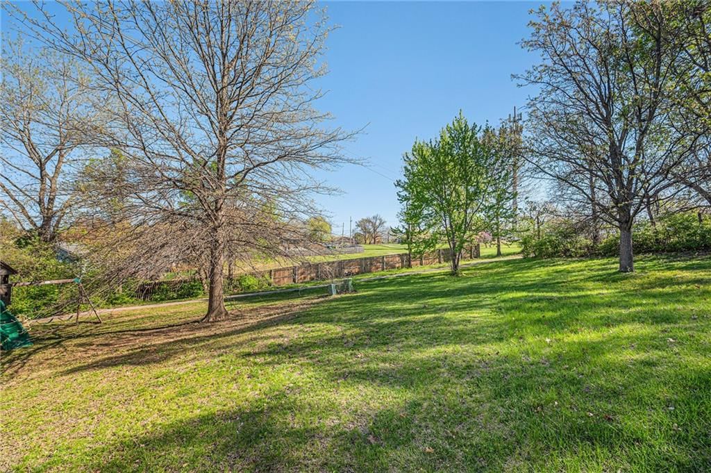 Photo 27 of 29 - 12610 W 52ND Street