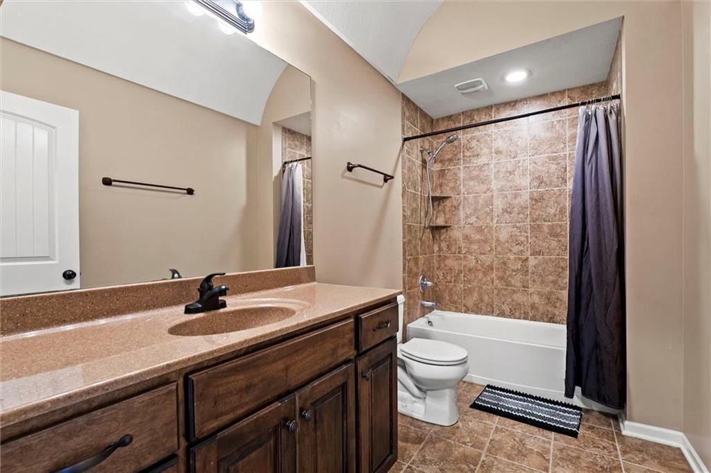 8421 Primrose Street — photo 26