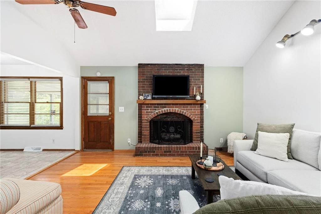 3613 N Park Avenue — photo 18