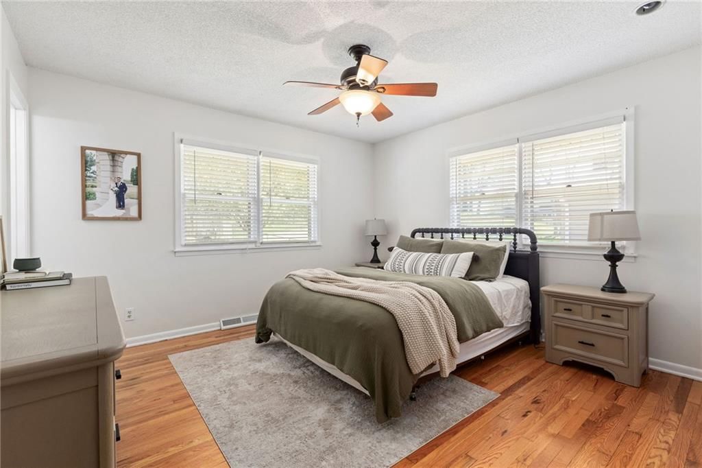 3613 N Park Avenue — photo 19