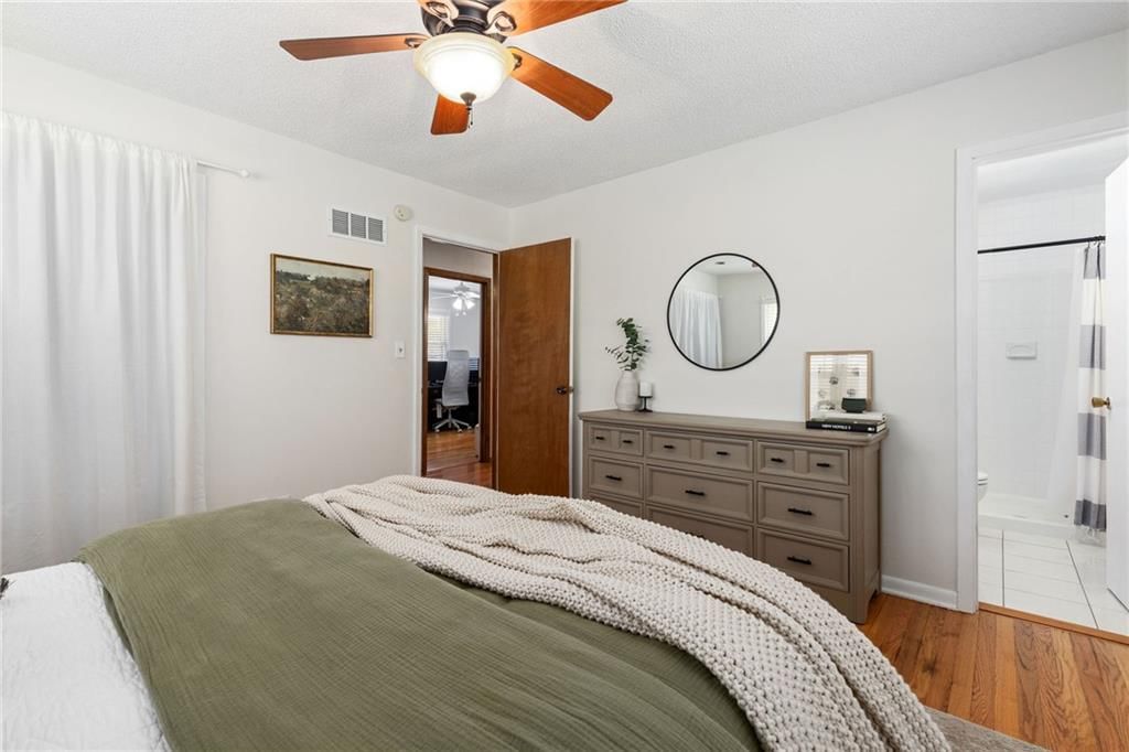3613 N Park Avenue — photo 20