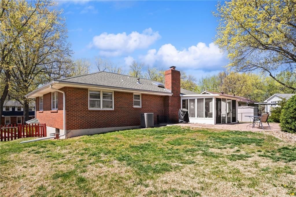 3613 N Park Avenue — photo 34