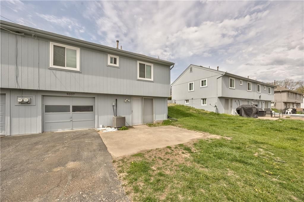 9337 Ballentine Street — photo 15