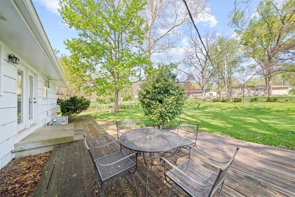 10310 W 73rd Street — photo 23