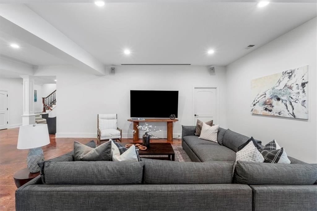 11063 W 164th Street — photo 33