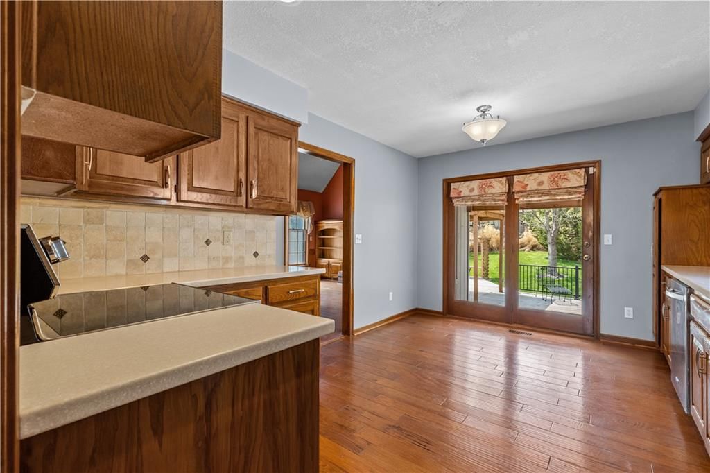 11934 Harrison Drive — photo 9